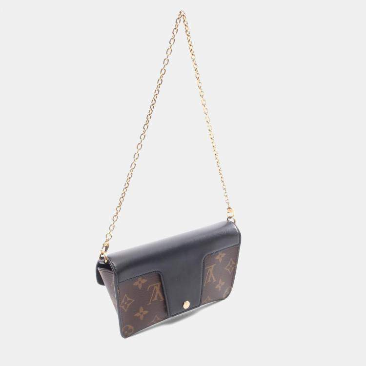 مملوكة مسبقًا Louis Vuitton Padlock on Strap Monogram Canvas and Leather Handbag 