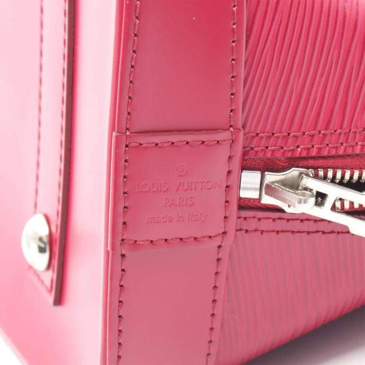 مملوكة مسبقًا Louis Vuitton Alma PM Fuschia Epi Leather Shoulder Bag