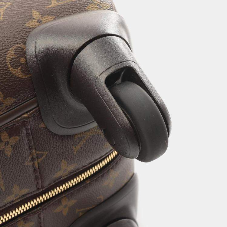 Pre Owned Louis Vuitton Brown Monogram Zephyr 50