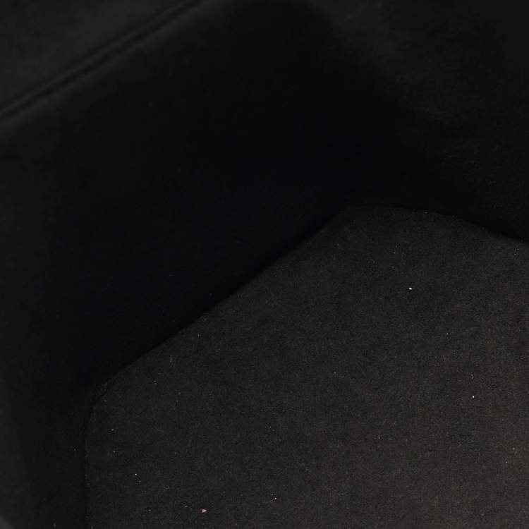 مملوكة مسبقًا Louis Vuitton Cannes Monogram Reverse Canvas Bag