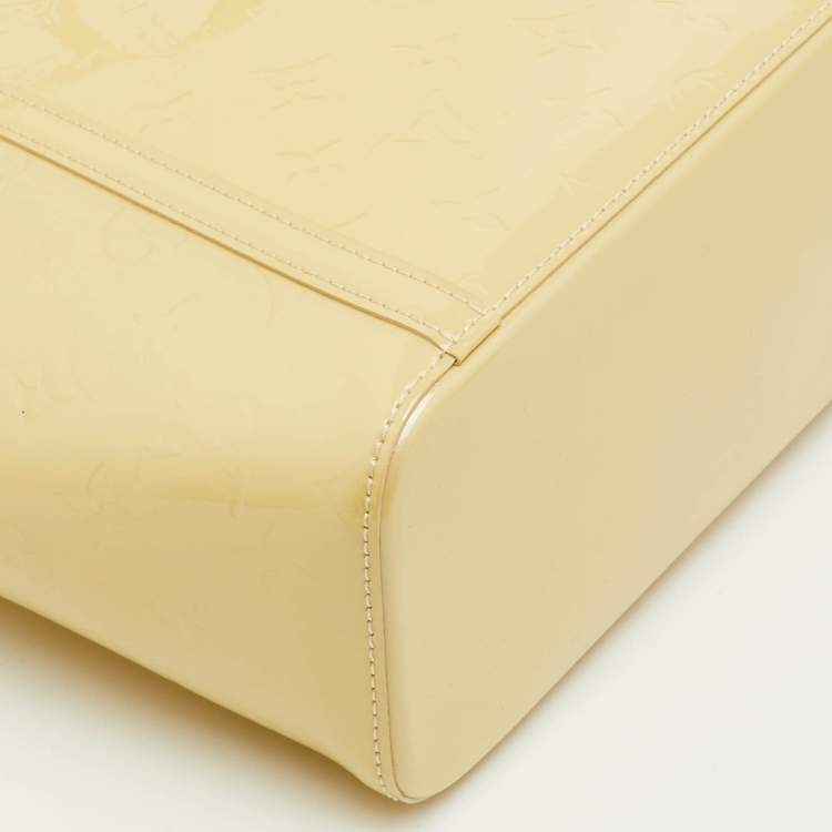 Pre Owned Louis Vuitton Avalon MM Blanc Corail Monogram Vernis Leather Bag