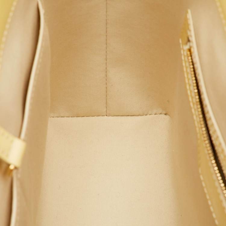 Pre Owned Louis Vuitton Avalon MM Blanc Corail Monogram Vernis Leather Bag