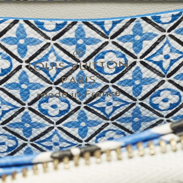 Pre Owned Louis Vuitton Zippy Blue Monogram Giant By The Pool Canvas Coin Purse