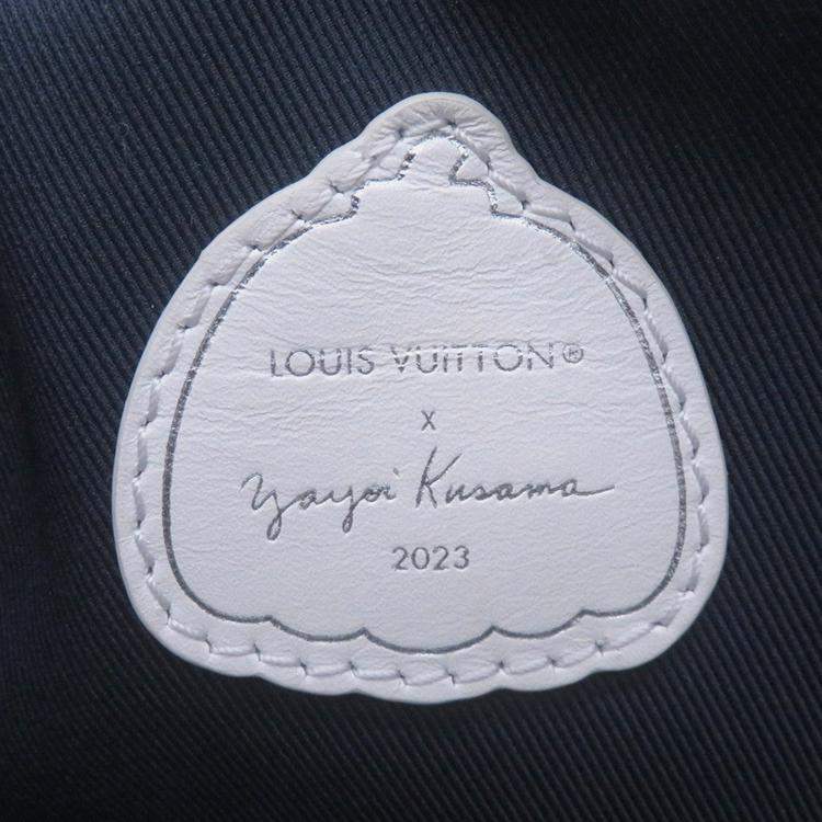 Pre Owned Louis Vuitton Lvxyk Maxi Bumbag Yayoi Kusama White/Blue Monogram Taurillon Leather