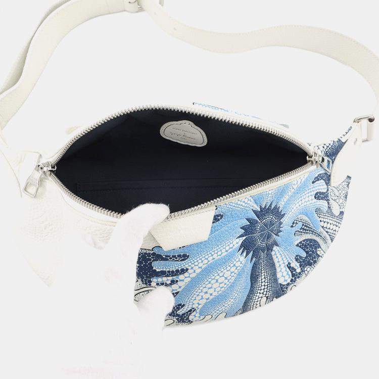 Pre Owned Louis Vuitton Lvxyk Maxi Bumbag Yayoi Kusama White/Blue Monogram Taurillon Leather