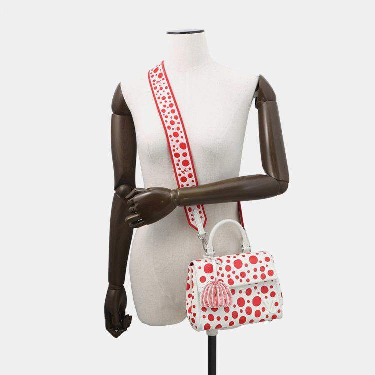 Pre Owned Louis Vuitton LV x YK 2023 Cluny White/Red Epi Leather Infinity Dot Size Mini