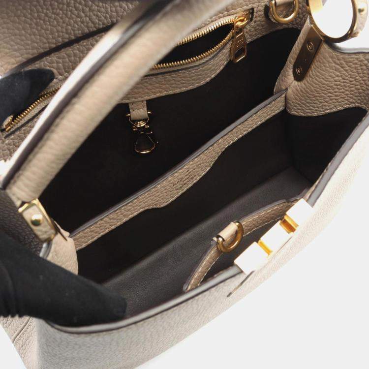 مملوكة مسبقًا Louis Vuitton Capucines Bb Galle Handbag Taurillon Leather Beige