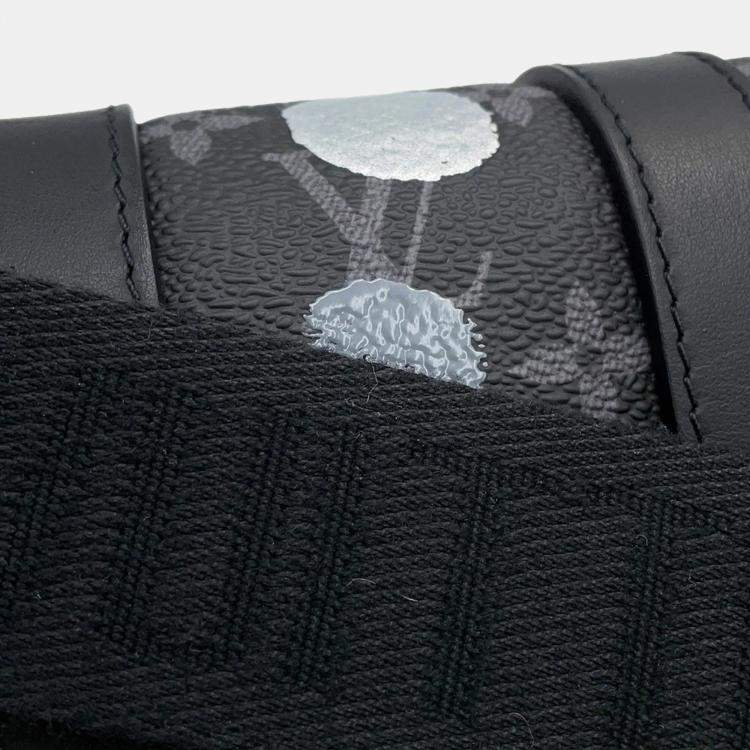 Pre Owned Louis Vuitton Monogram Eclipse Handbag LV×YK Keepall Bandouliere Bag Black