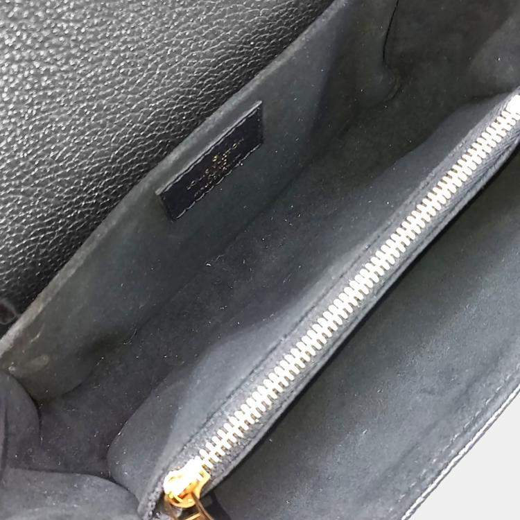 مملوكة مسبقًا Louis Vuitton Black Leather Empreinte Pochette Metis East West