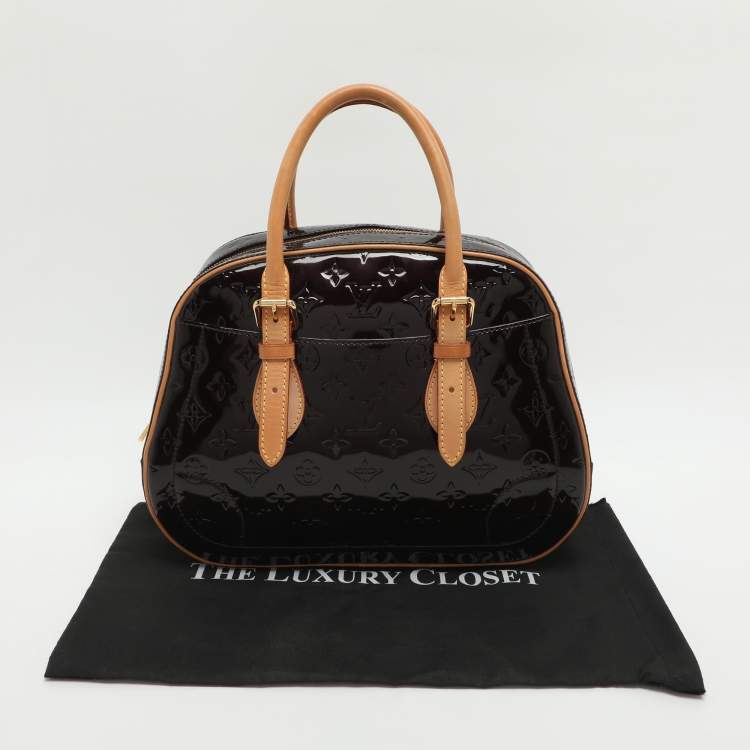 Pre Owned Louis Vuitton Summit Drive Amarante Monogram Vernis Bag