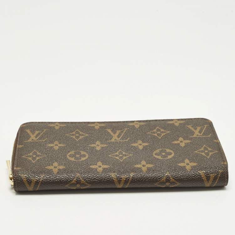 Pre Owned Louis Vuitton Zippy Monogram Canvas Wallet