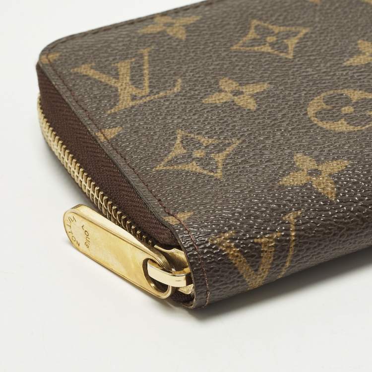 Pre Owned Louis Vuitton Zippy Monogram Canvas Wallet