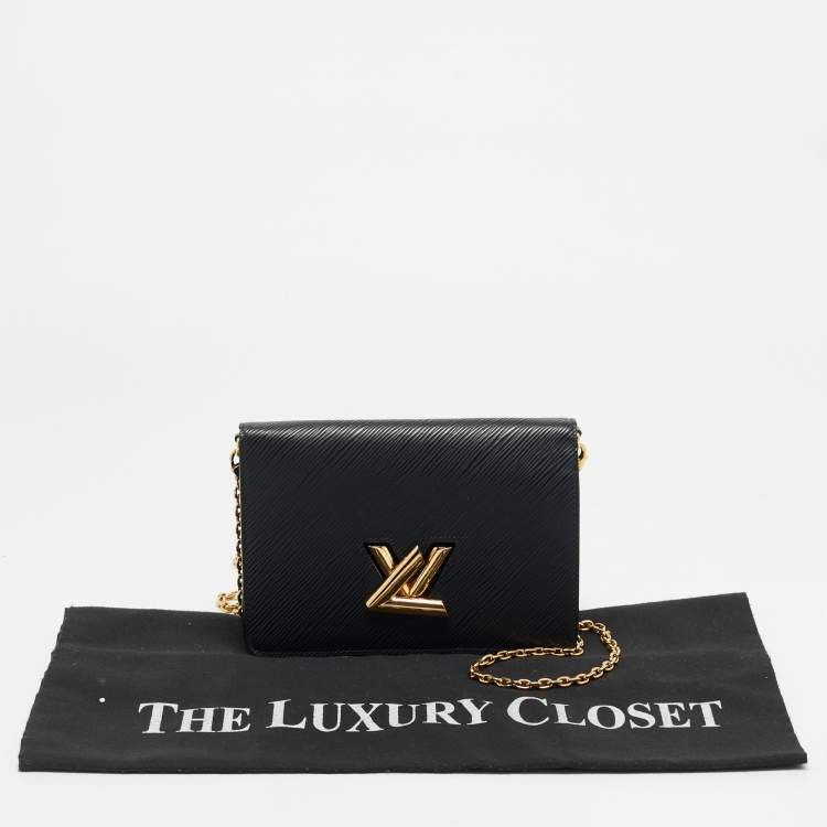 مملوكة مسبقًا Louis Vuitton Twist Belt Black Epi Leather Chain Pouch