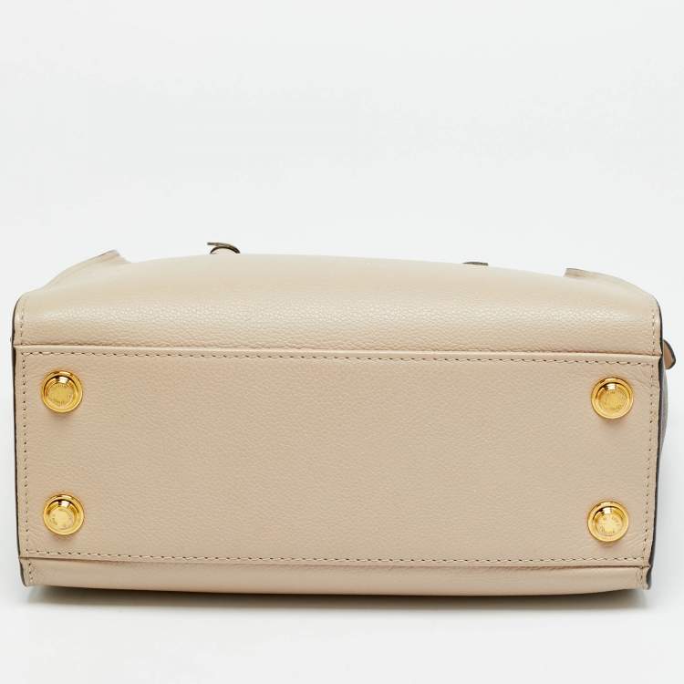 مملوكة مسبقًا Louis Vuitton On My Side PM Greige Monogram Canvas and Leather Bag