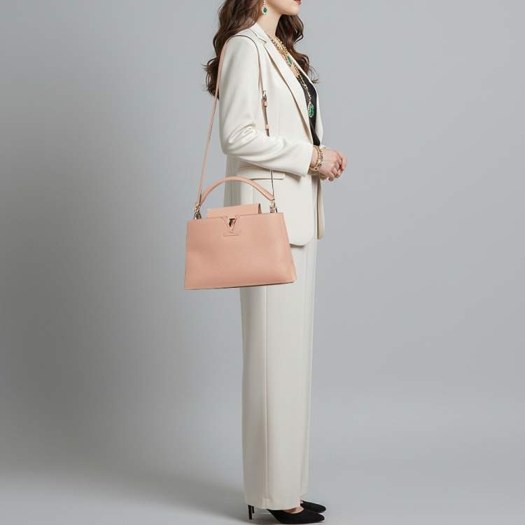 Pre Owned Louis Vuitton Capucines MM Pink Leather Bag