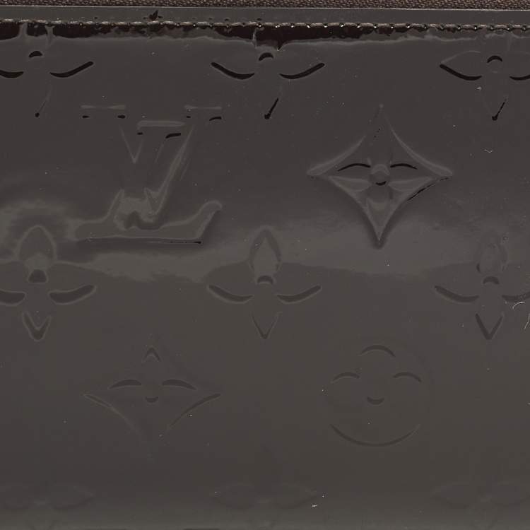 مملوكة مسبقًا Louis Vuitton Zippy Amarante Monogram Vernis Zip Around Wallet  