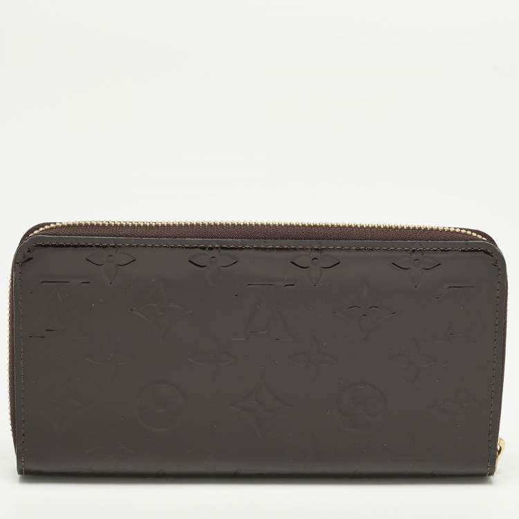 مملوكة مسبقًا Louis Vuitton Zippy Amarante Monogram Vernis Zip Around Wallet  