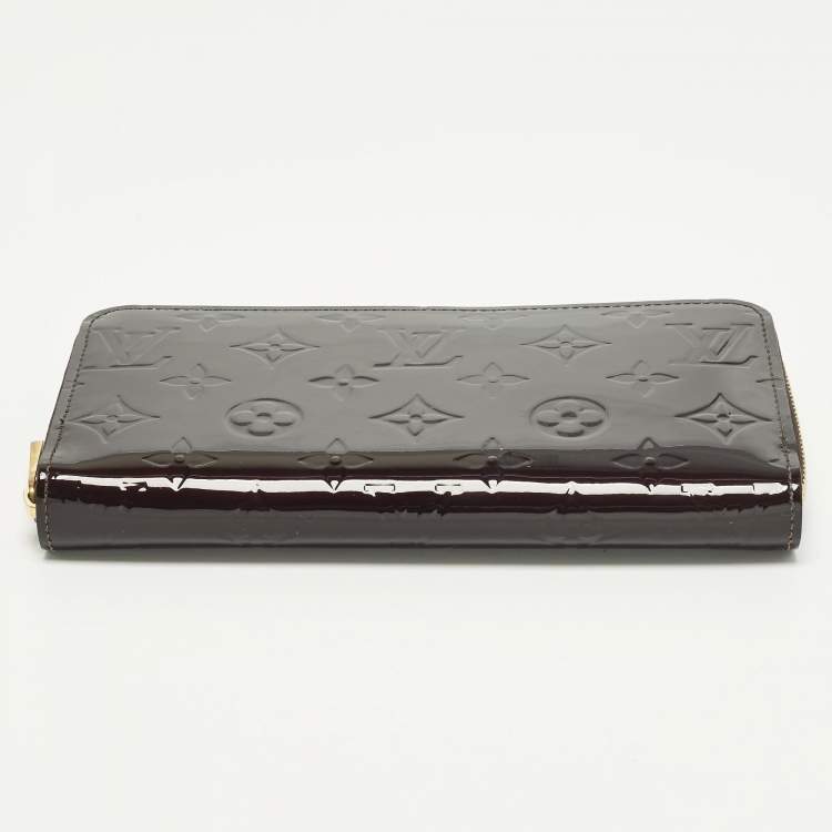 مملوكة مسبقًا Louis Vuitton Zippy Amarante Monogram Vernis Zip Around Wallet  