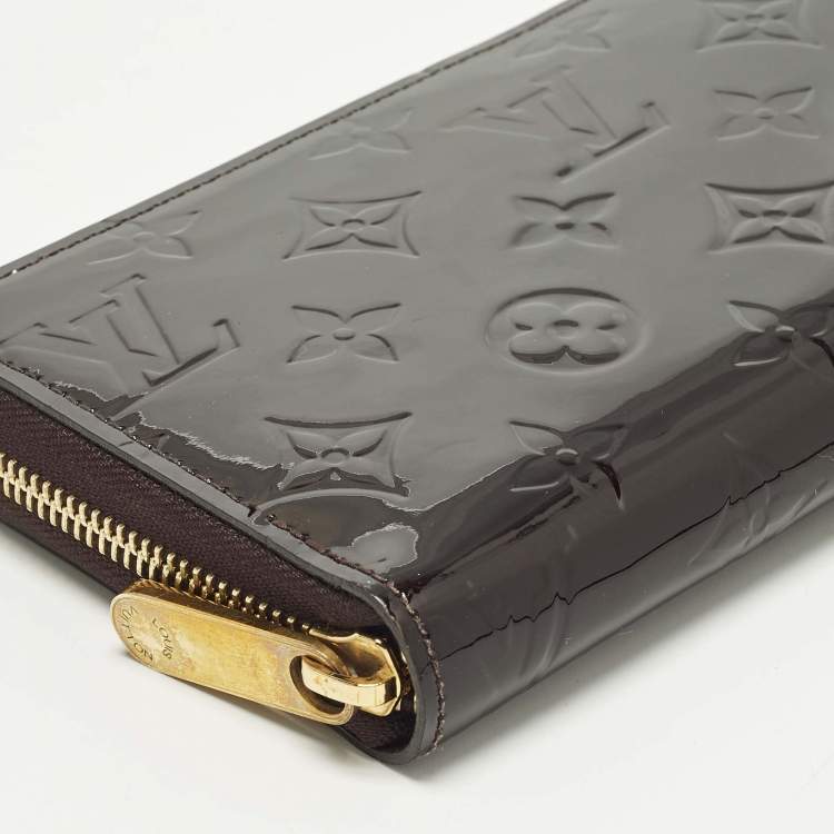 مملوكة مسبقًا Louis Vuitton Zippy Amarante Monogram Vernis Zip Around Wallet  