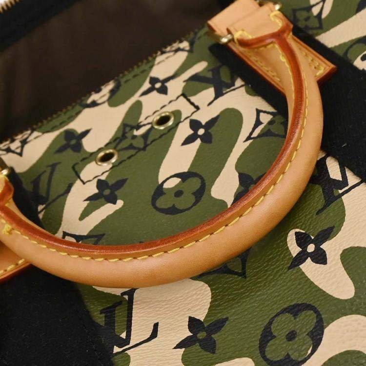 مملوكة مسبقًا Louis Vuitton Green Monogramouflage Speedy 35 Handbag
