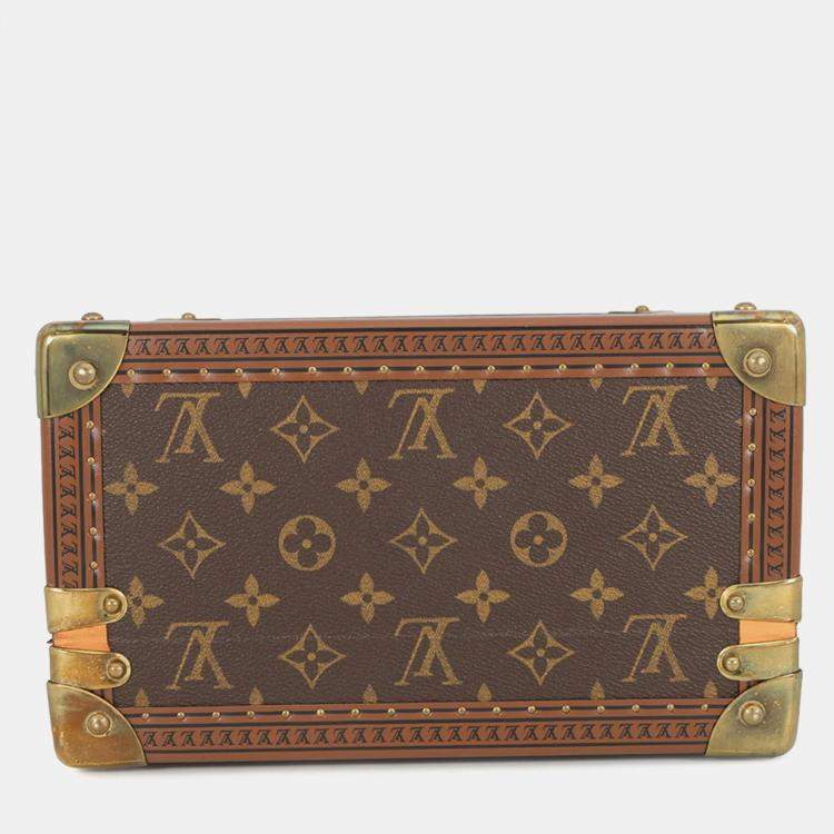 مملوكة مسبقًا Louis Vuitton Trunk Monogram Tabor 26