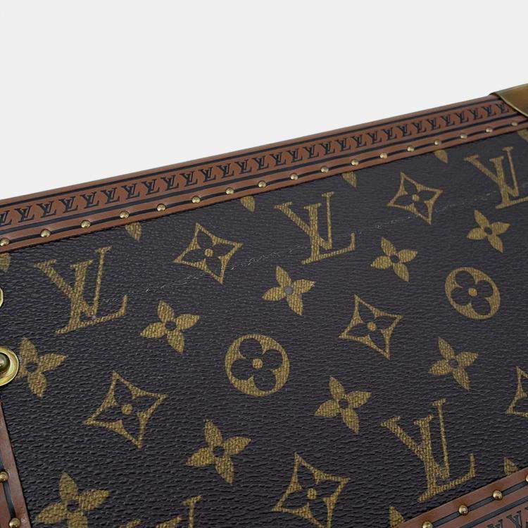 مملوكة مسبقًا Louis Vuitton Trunk Monogram Tabor 26