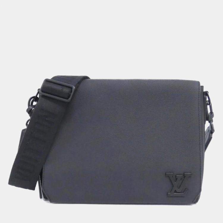 Pre Owned Louis Vuitton Lv Aerogram Takeoff Messenger Shoulder Bag