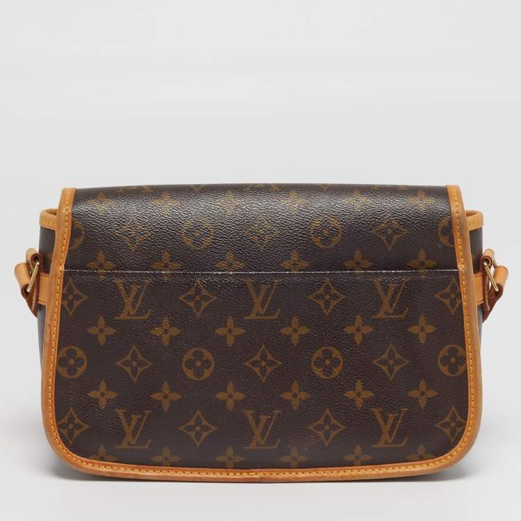 Pre Owned Louis Vuitton Sologne Monogram Canvas Bag