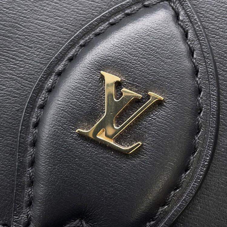 Pre Owned Louis Vuitton Officer Pouch Black Leather