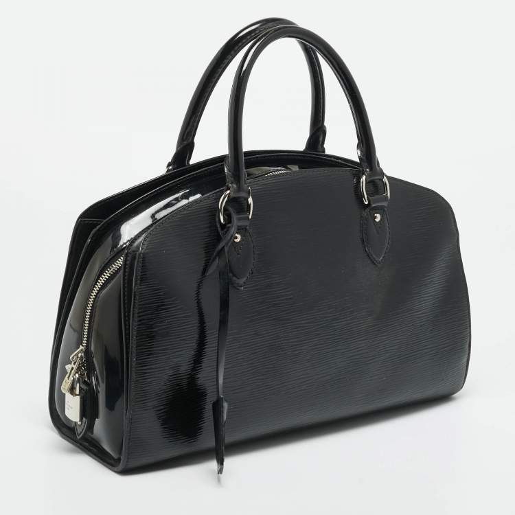 Pre Owned Louis Vuitton Pont Neuf PM Black Electric Epi Leather Bag