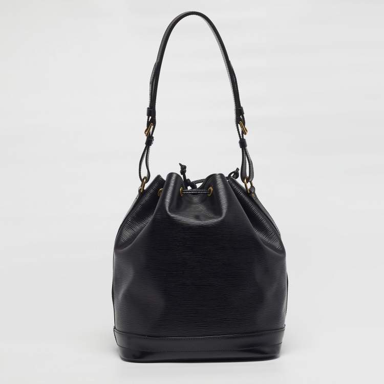 Pre Owned Louis Vuitton Noé GM Black Epi Leather Bucket Bag