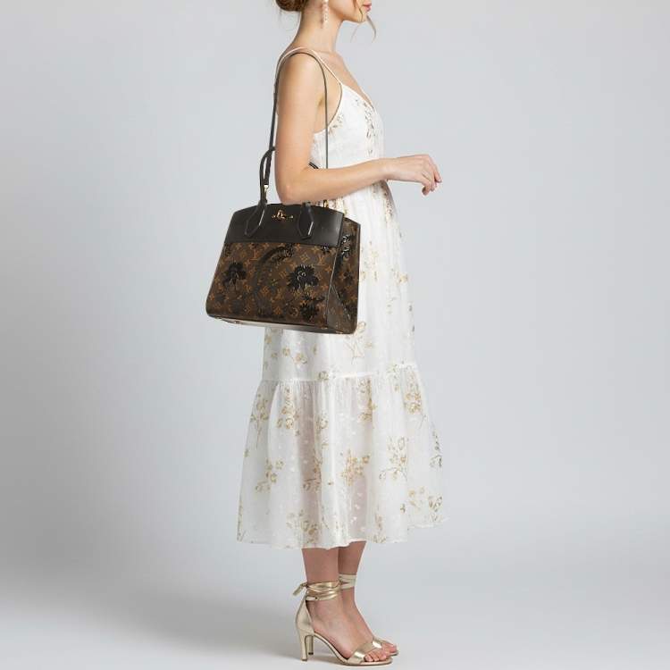 Pre Owned Louis Vuitton Blossom City Steamer MM Black Monogram Canvas and Leather Bag