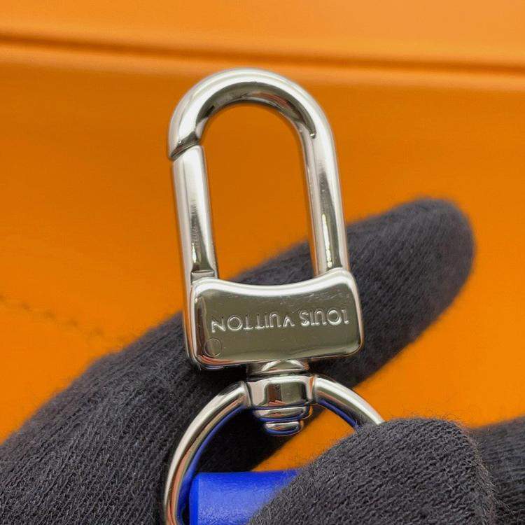 مملوكة مسبقًا Louis Vuitton Shopper Tote Saffron Leather Size Mm