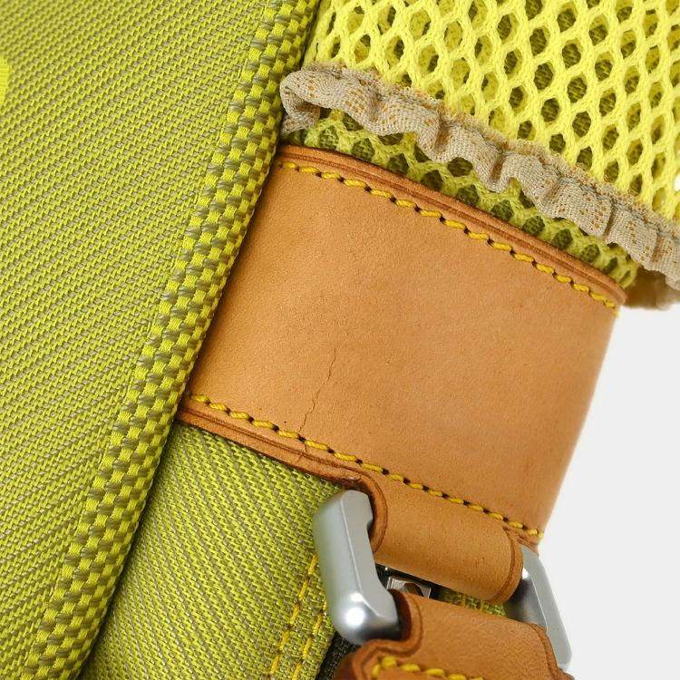 مملوكة مسبقًا Louis Vuitton Yellow LV Cup Weatherly Shoulder Bag