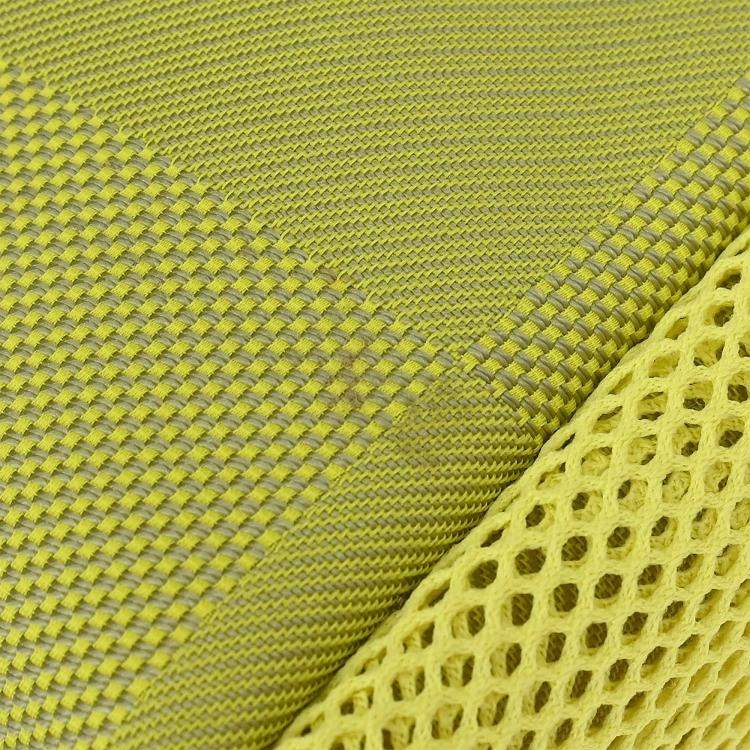 مملوكة مسبقًا Louis Vuitton Yellow LV Cup Weatherly Shoulder Bag