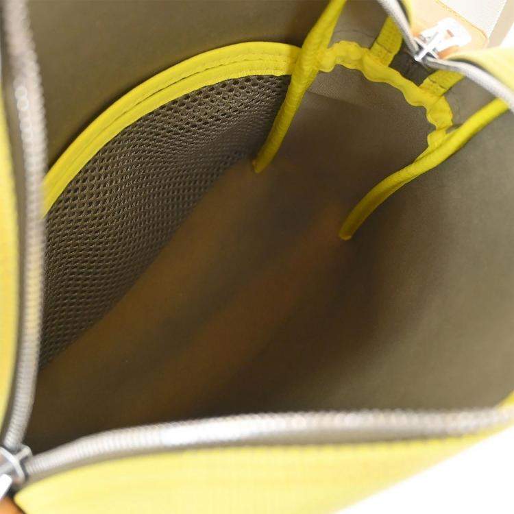 مملوكة مسبقًا Louis Vuitton Yellow LV Cup Weatherly Shoulder Bag