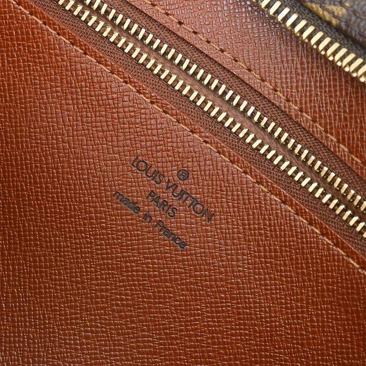 Pre Owned Louis Vuitton Monogram Trocadero 27 Shoulder Bag