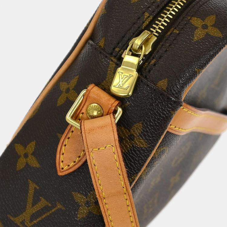Pre Owned Louis Vuitton Monogram Trocadero 27 Shoulder Bag