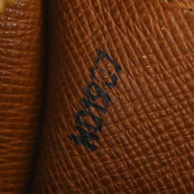 Pre Owned Louis Vuitton Monogram Papillon 26 Handbag