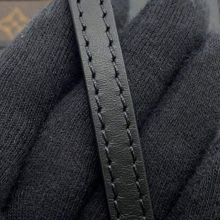 Pre Owned Louis Vuitton Black Brown Monogram Petite Malle