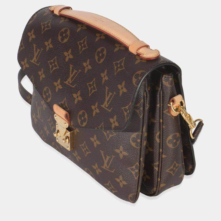 Pre Owned Louis Vuitton Monogram Canvas Pochette Metis