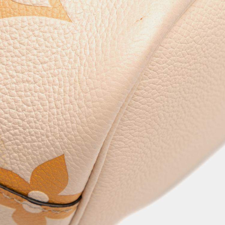 Pre Owned Louis Vuitton Beige Monogram Giant Empreinte By The Pool Marshmallow PM