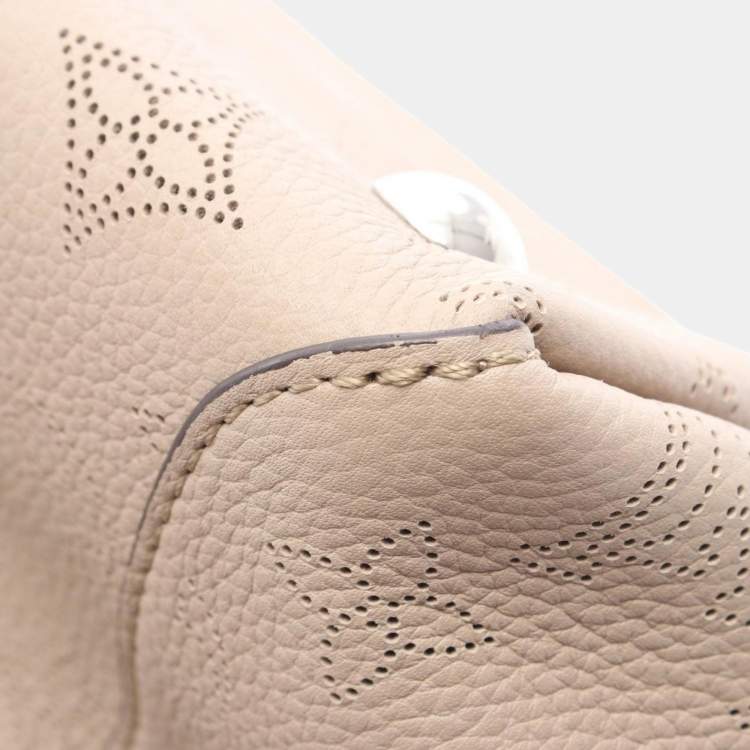 Pre Owned Louis Vuitton Hina Pm Handbag Leather Mahina Beige