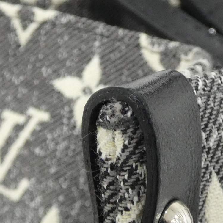 Pre Owned Louis Vuitton Grey Monogram Jacquard Canvas On-The-Go Mm Handbag