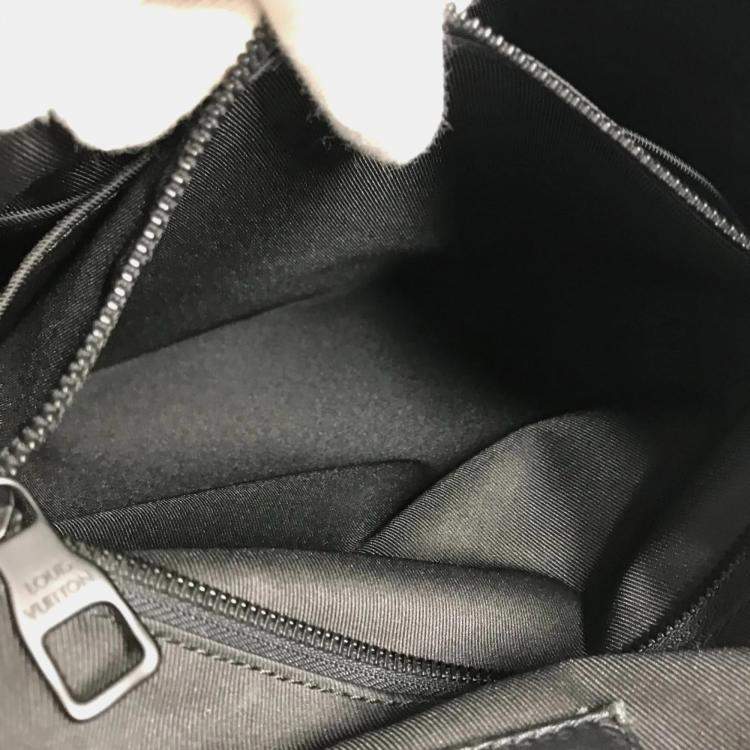 Pre Owned Louis Vuitton Taurillon Monogram Christopher Mm Backpack In Leather Noir Black