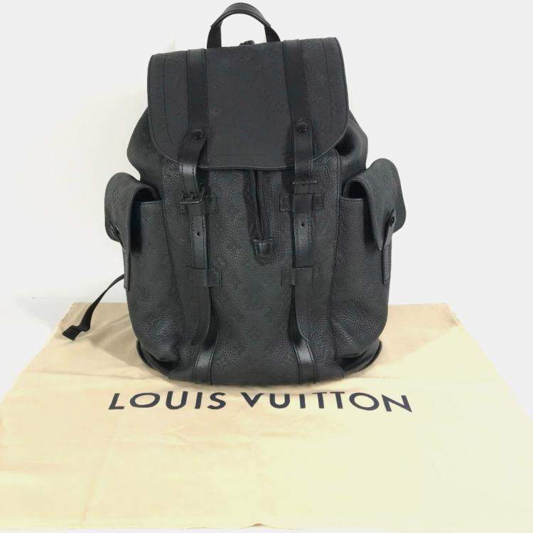 Pre Owned Louis Vuitton Taurillon Monogram Christopher Mm Backpack In Leather Noir Black