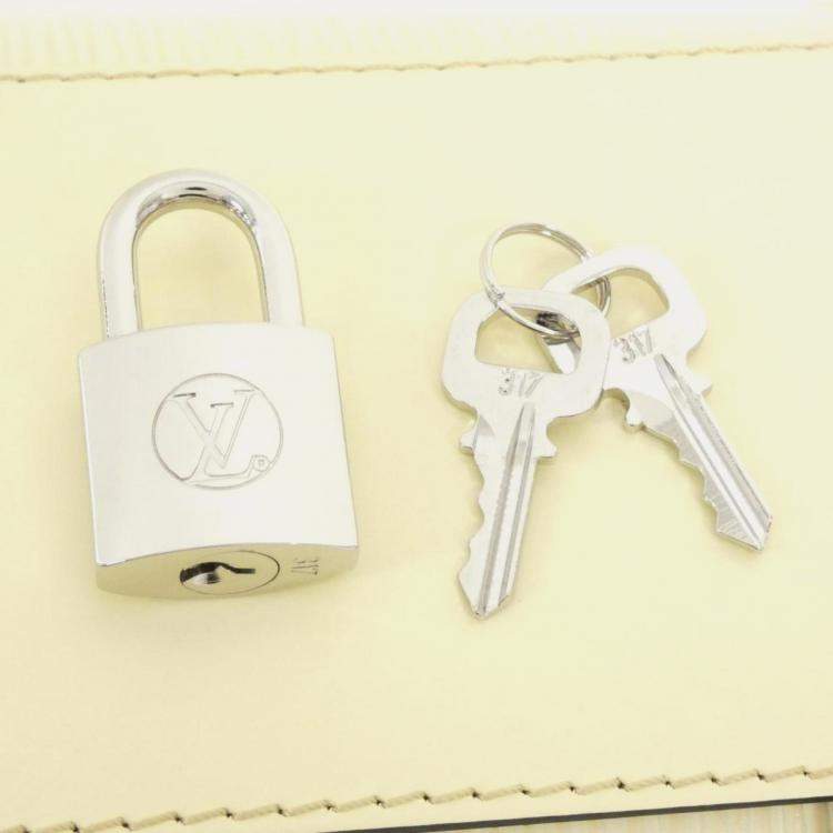 Pre Owned Louis Vuitton Epi Cannes Handbag