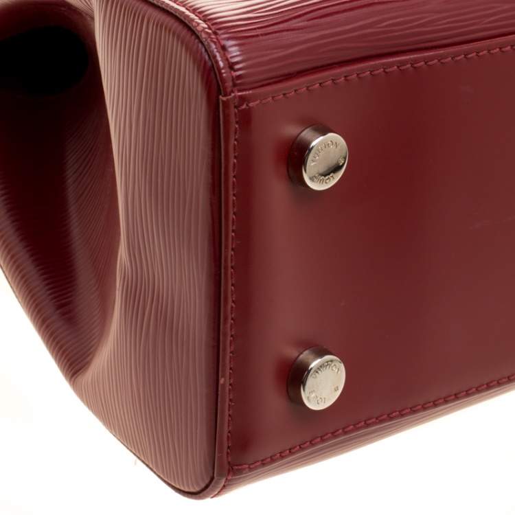 Pre Owned Louis Vuitton Red Epi Leather Brea MM Bag