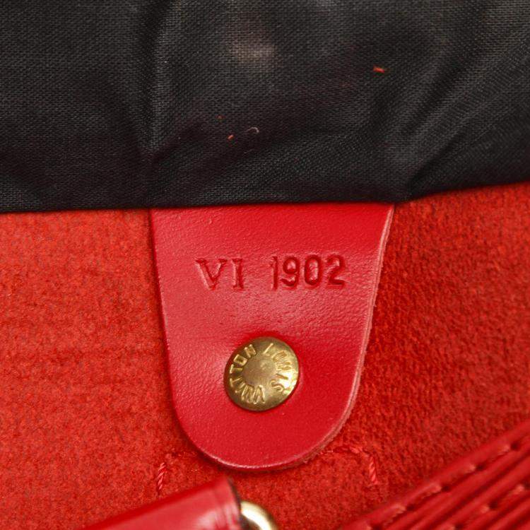 مملوكة مسبقًا Louis Vuitton Red Epi Leather Speedy 25 Bag
