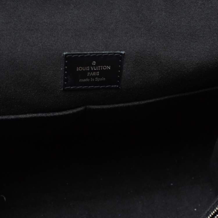 مملوكة مسبقًا Louis Vuitton Light Denim Epi Leather Cluny MM Bag